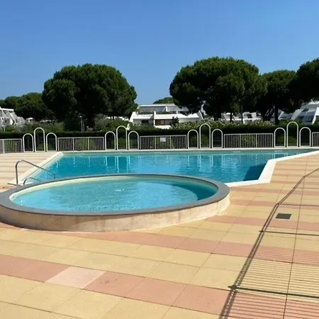 Apartmán Spacieux Avec Piscine - 6 Pers. - Fr-1-874-52 *